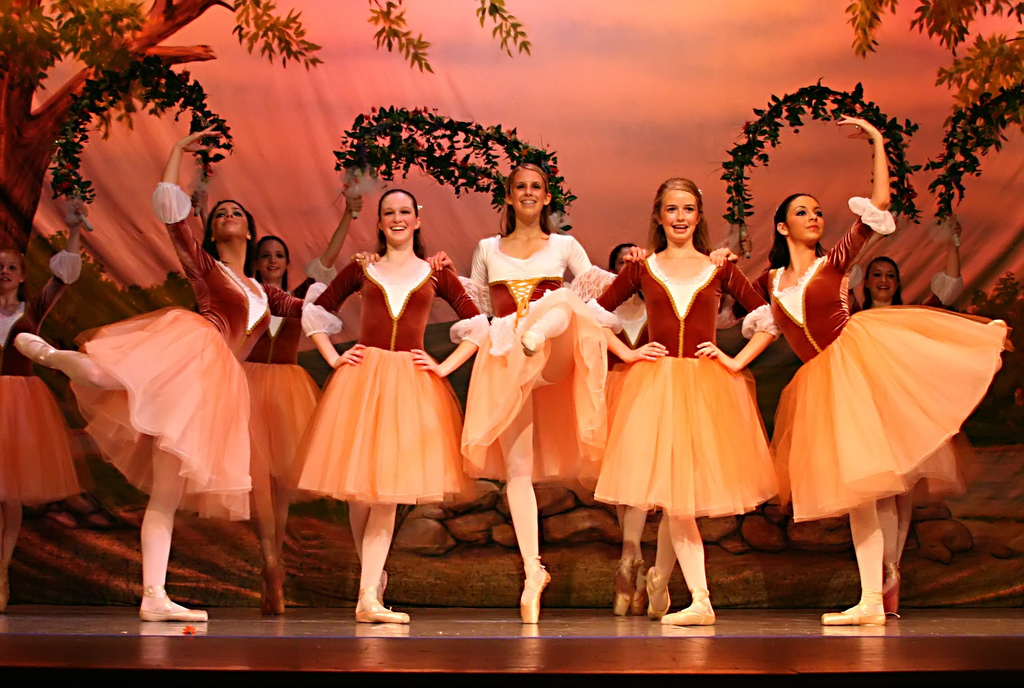 Coppélia comedic stage tableau
