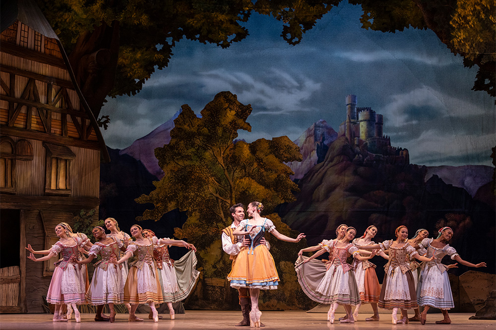Giselle dramatic scene with wilis